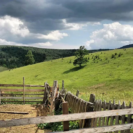 Vikendica Gradina Zlatibor Сasa de vacaciones